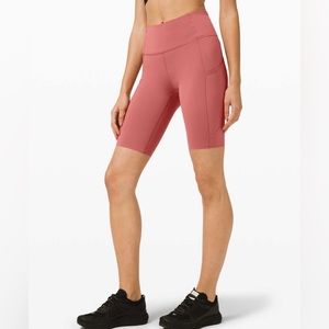 Lululemon Fast and Free Short 10"